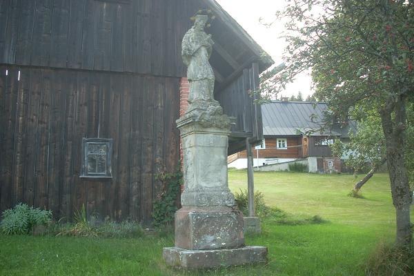 Pomn�k v Pasek�ch n. J.