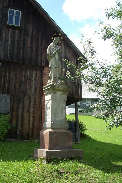 Pomn�k v Pasek�ch n. J.