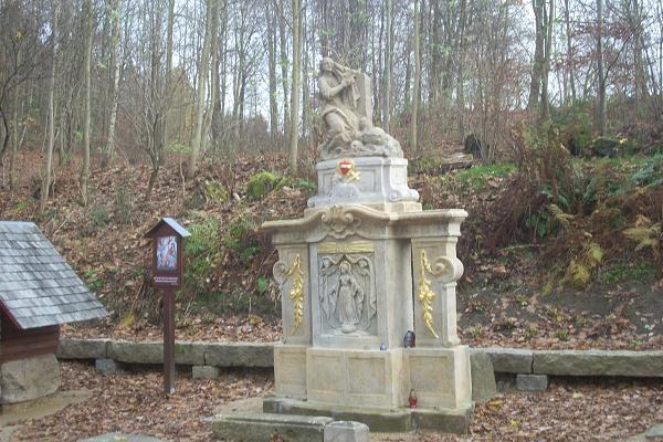 Pomn�k v Z�kapli��