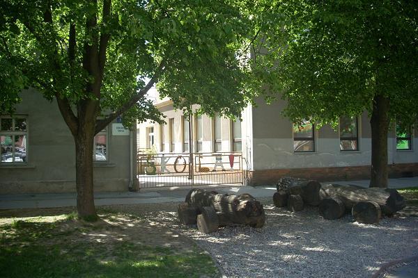 Ruprechtice nmst (zkladn kola)