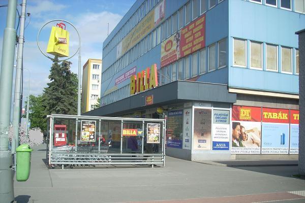 Obchodn� d�m Pet�iny