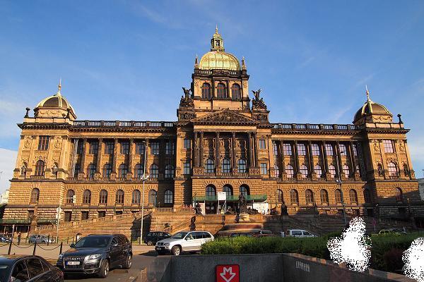 N�rodn� muzeum