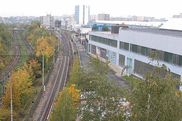 �elezni�n� tra� a vle�ka do depa